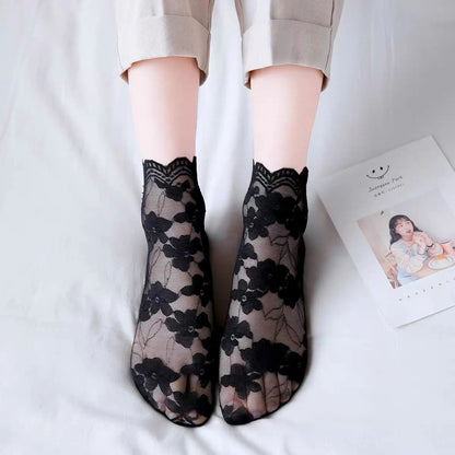 Lace Flower Ruffle Socks